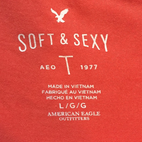 Soft & Sexy T from American Eagle - Picture 2 of 3